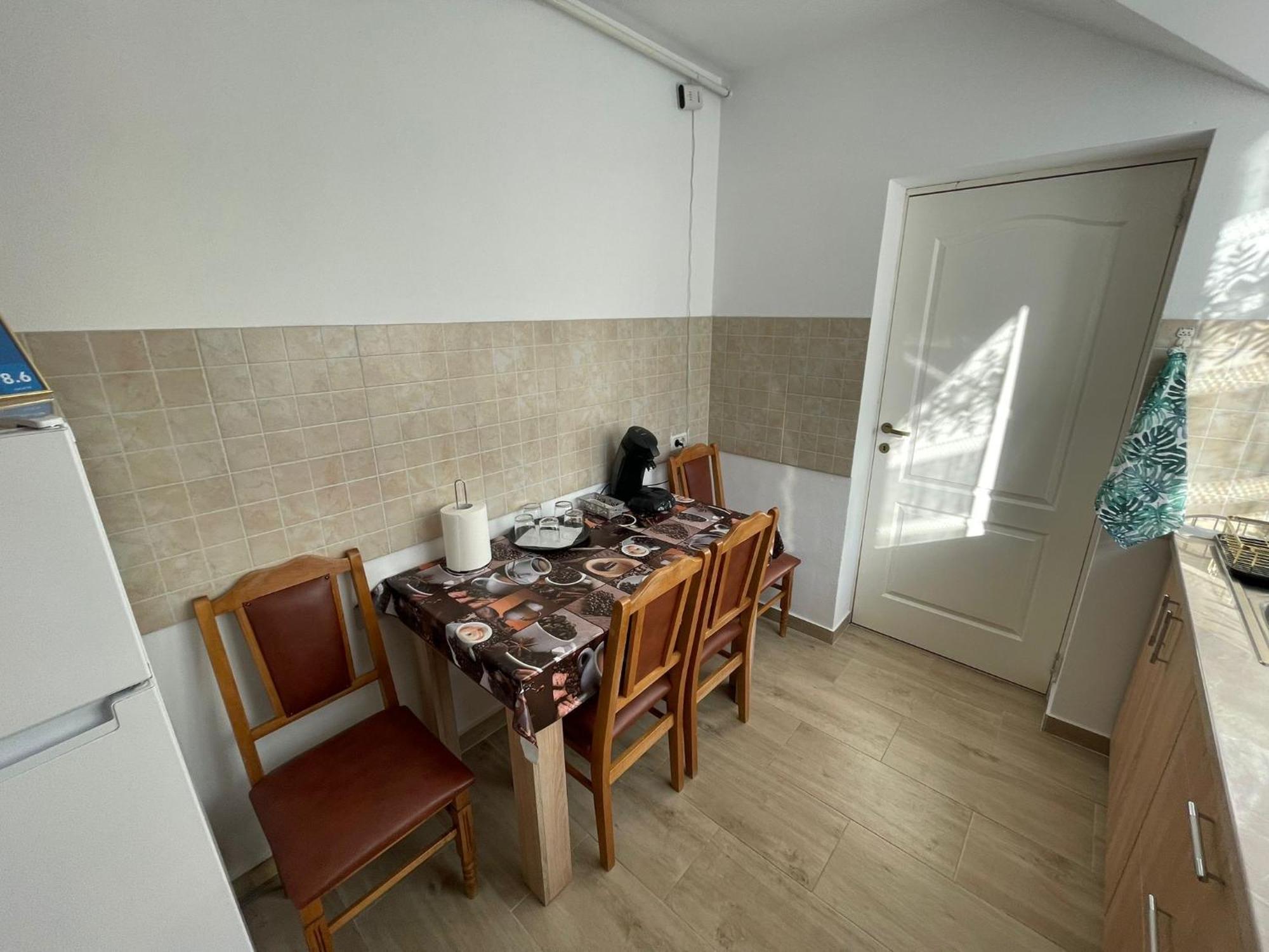 Rebeca Apartament Lugoj Exteriör bild